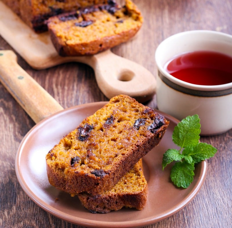 Chocolate chip pumpkin bread