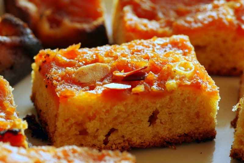 Pumpkin cake with slivered almonds