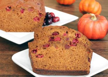 Pumpkin cranberry bread