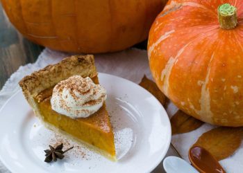 Traditional pumpkin pie