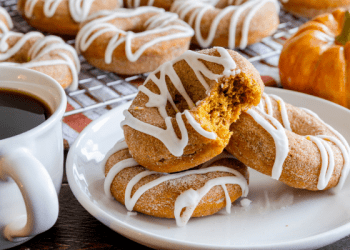 baked pumpkin donuts